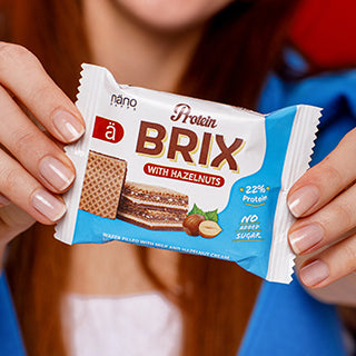 PROTEIN BRIX | Oblea proteica (22%) con crema de leche y avellanas - NANO Supps BOX-24 Units x 25g (P.V.P.r.: 36.00)